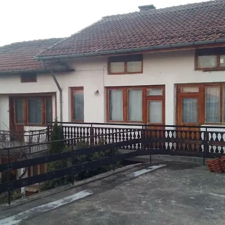 Pensiune Линевата Къща *